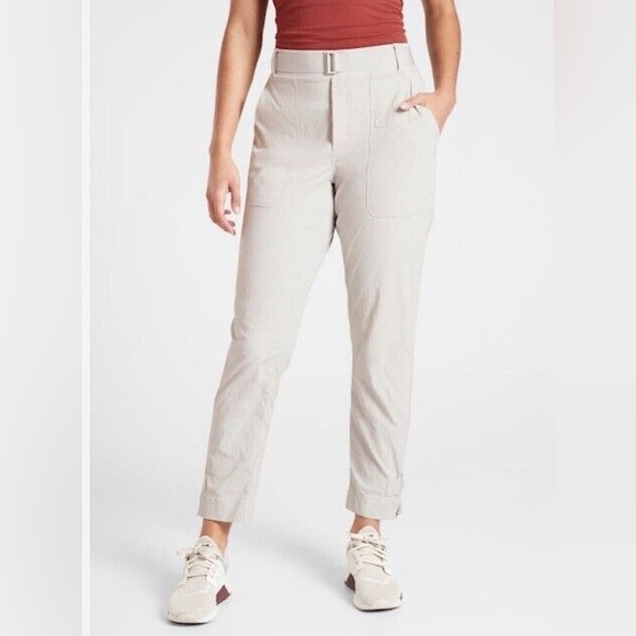 Athleta Trekkie Belted Khaki Utility Hiking Pants, 10 - Picture 1 of 12